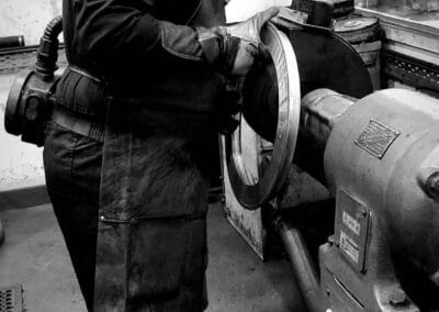 Making porthole windows