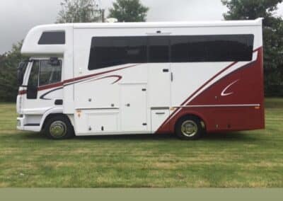 tinted horsebox windows
